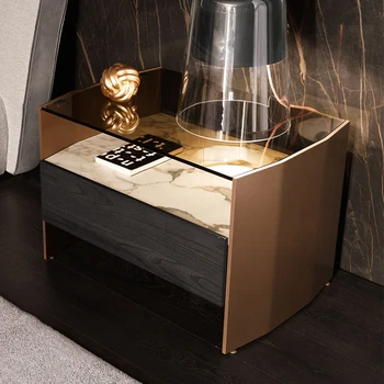 Minimalistický nočný stolík Jednoduchý, moderný luxusný osobnosti dizajn Taliansko spálňa nočná skrinka na odkladanie vecí